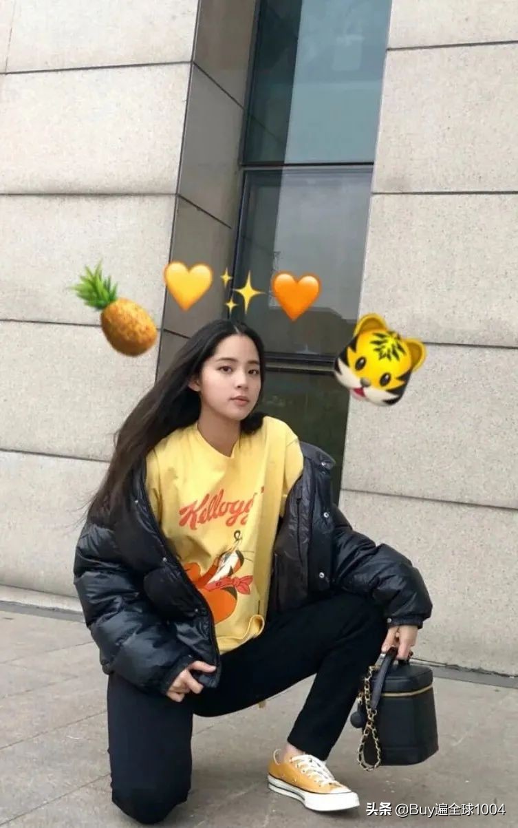 欧阳娜娜的早期写真,欧阳娜娜写真惹争议照片