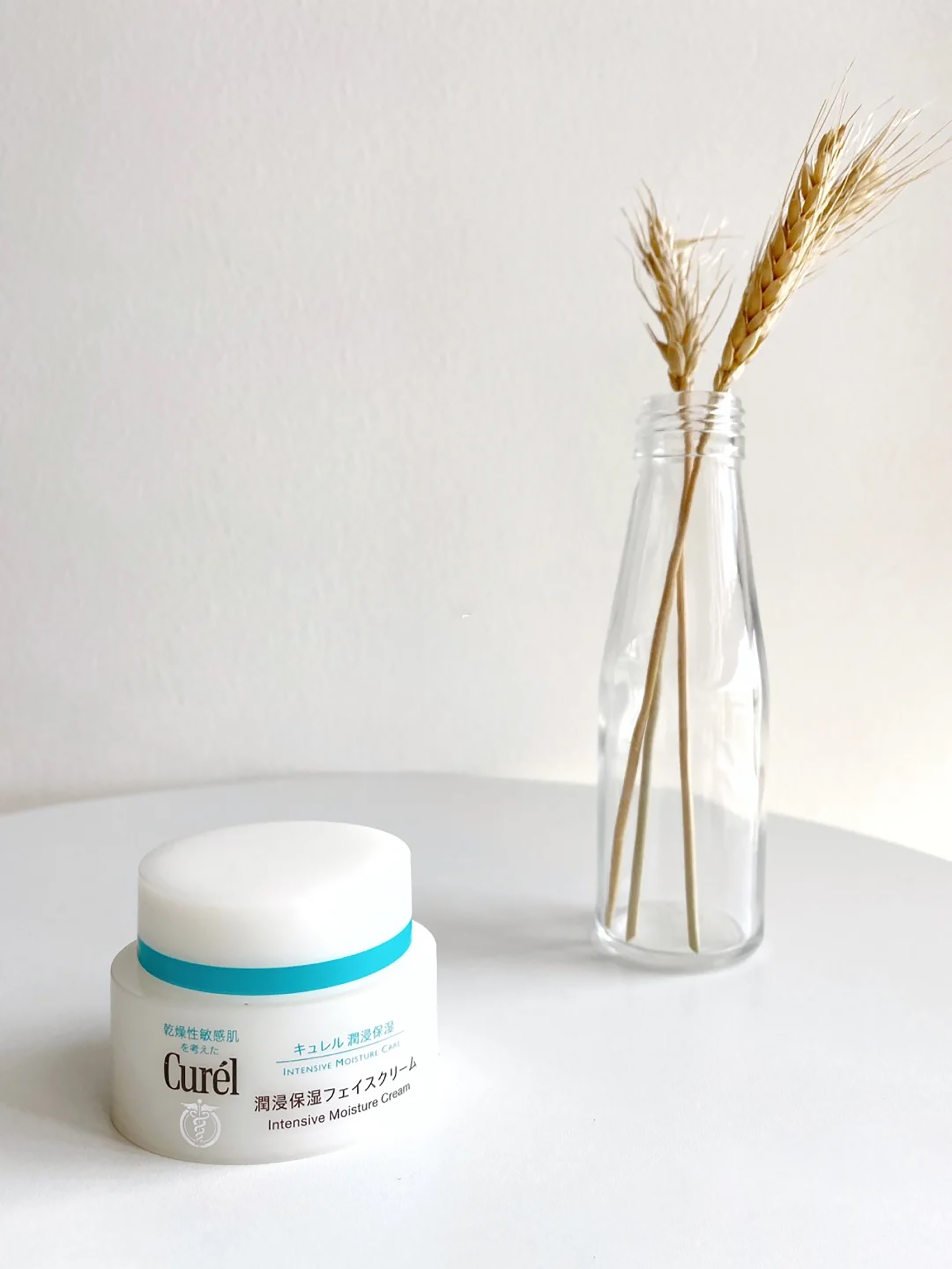 好用到买一囤一的面霜，珂润保湿，高姿抗氧化，欧莱雅性价比高