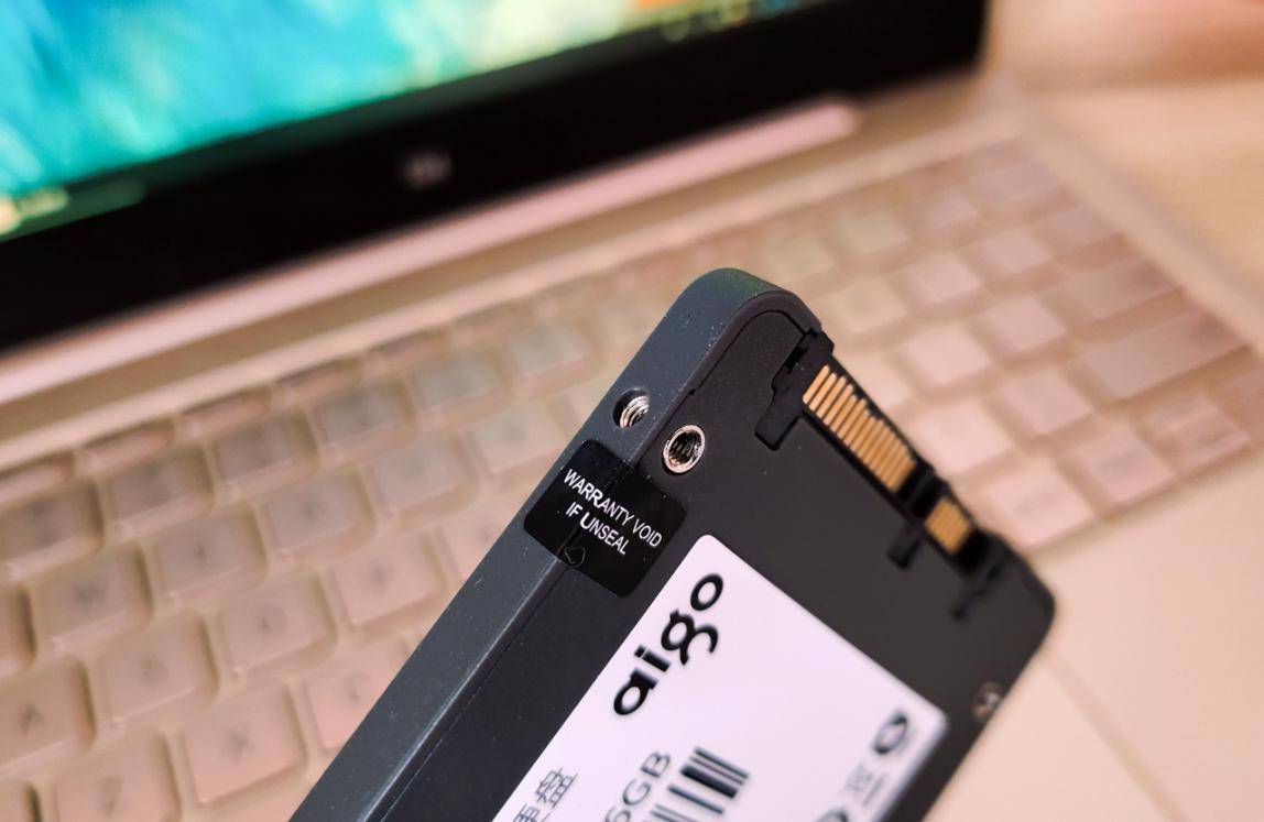 aigo爱国者固态u盘实测,爱国者aigo2tb移动固态硬盘