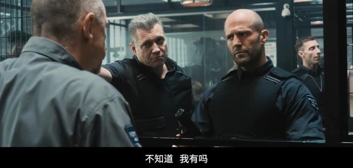 著名“怪胎”大导演最新*片爽**，冲这光头主演我就燃爆了