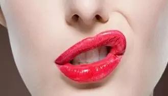 万万没想到！口腔溃疡竟是由这些原因引起的…