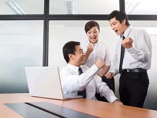 困了怎么办快速清醒,困了怎么办提神穴位