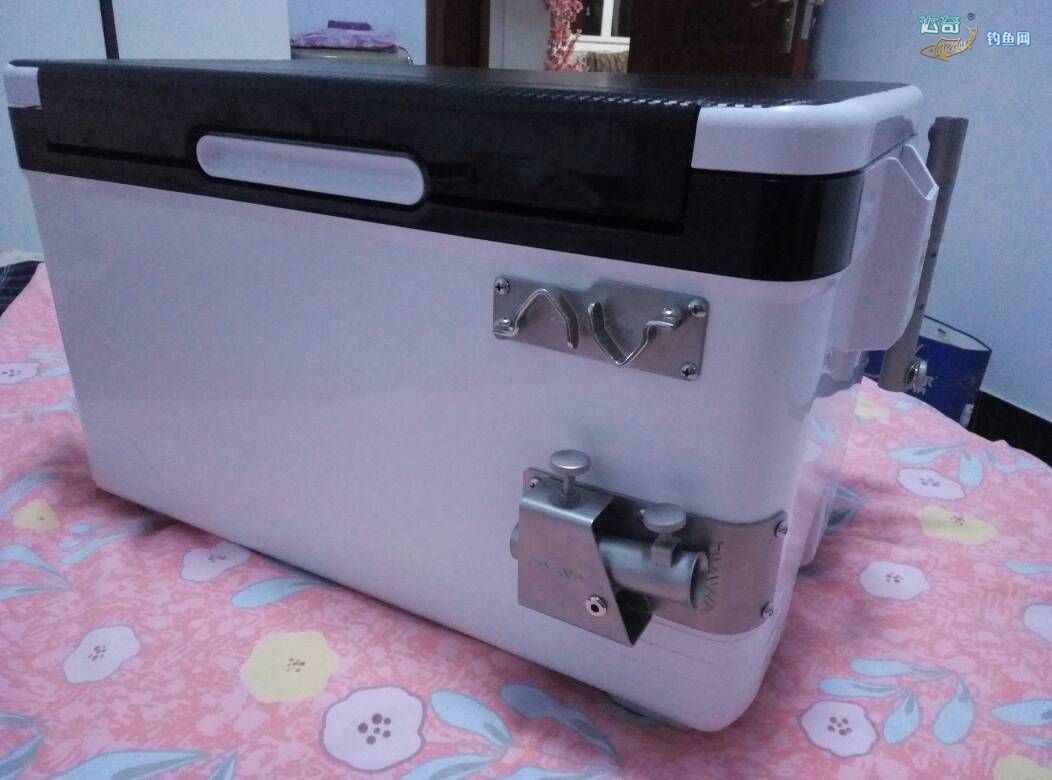 黑坑钓箱拉饵盘正确的安装,钓箱更换配件