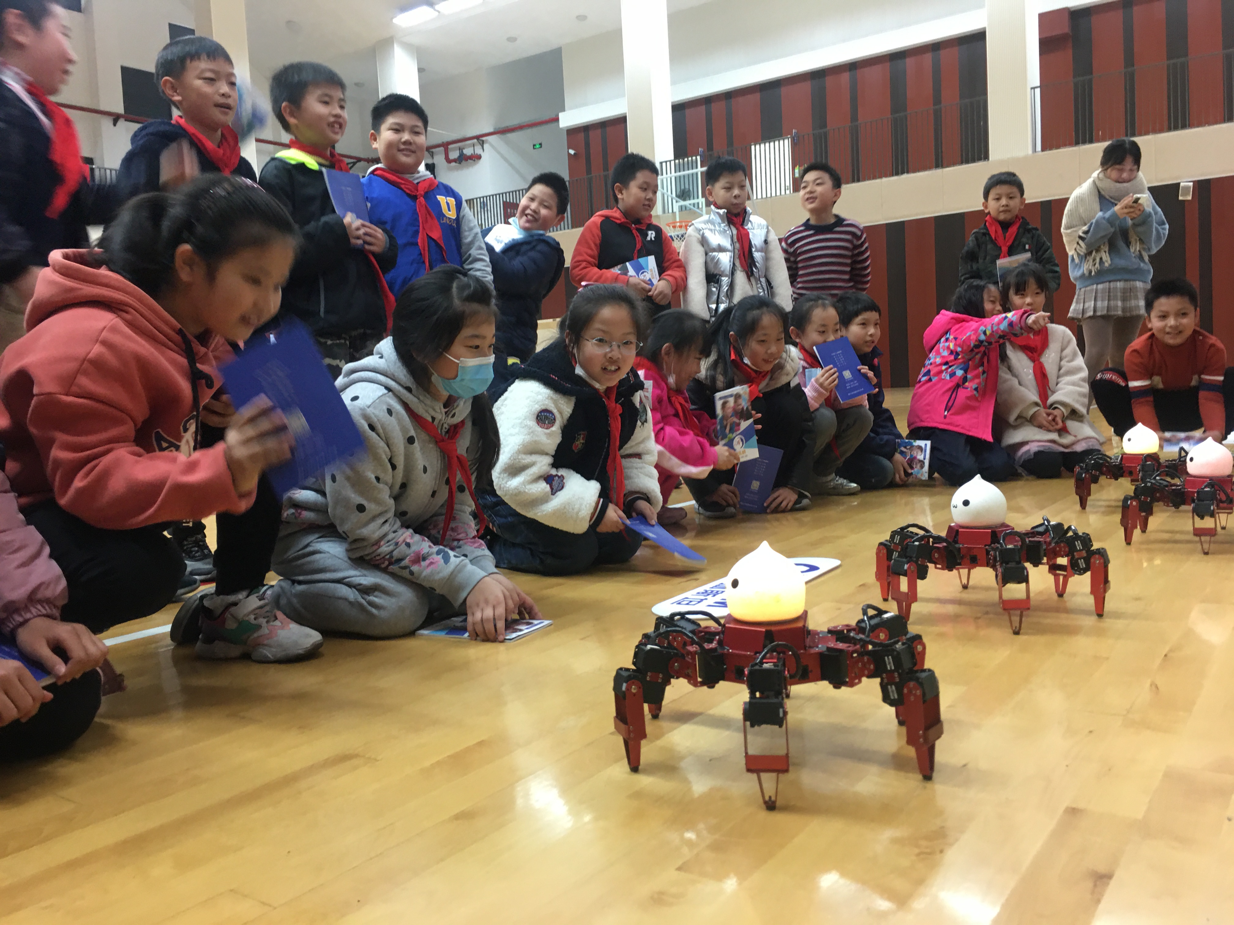 智能机器人加盟代理,少儿机器人编程培训机构加盟