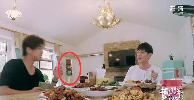 张若昀唐艺昕将结婚视频,唐艺昕张若昀认识几年才结婚的