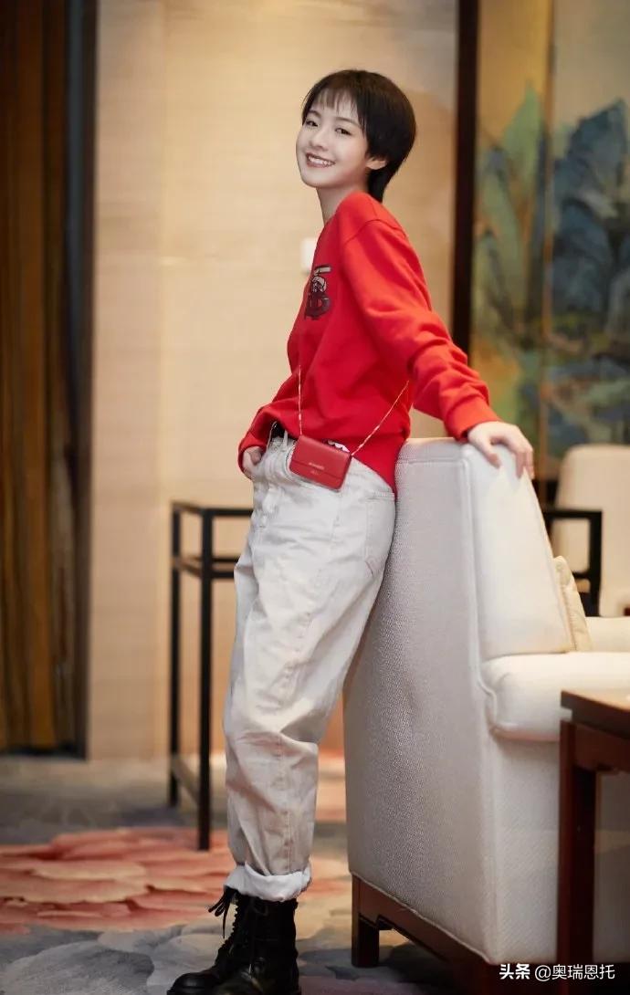 burberry深蓝色搭配 (burberry鼠年限定)