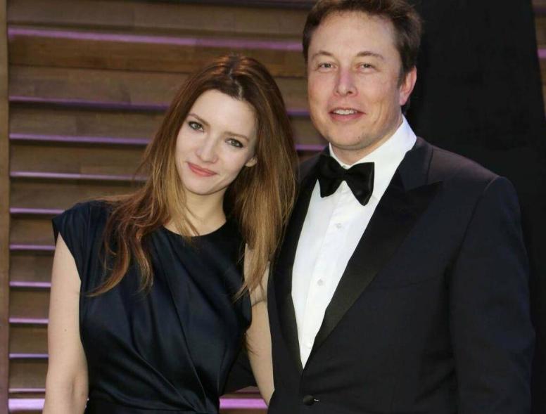 马斯克新女友,马斯克女友个个貌美如花