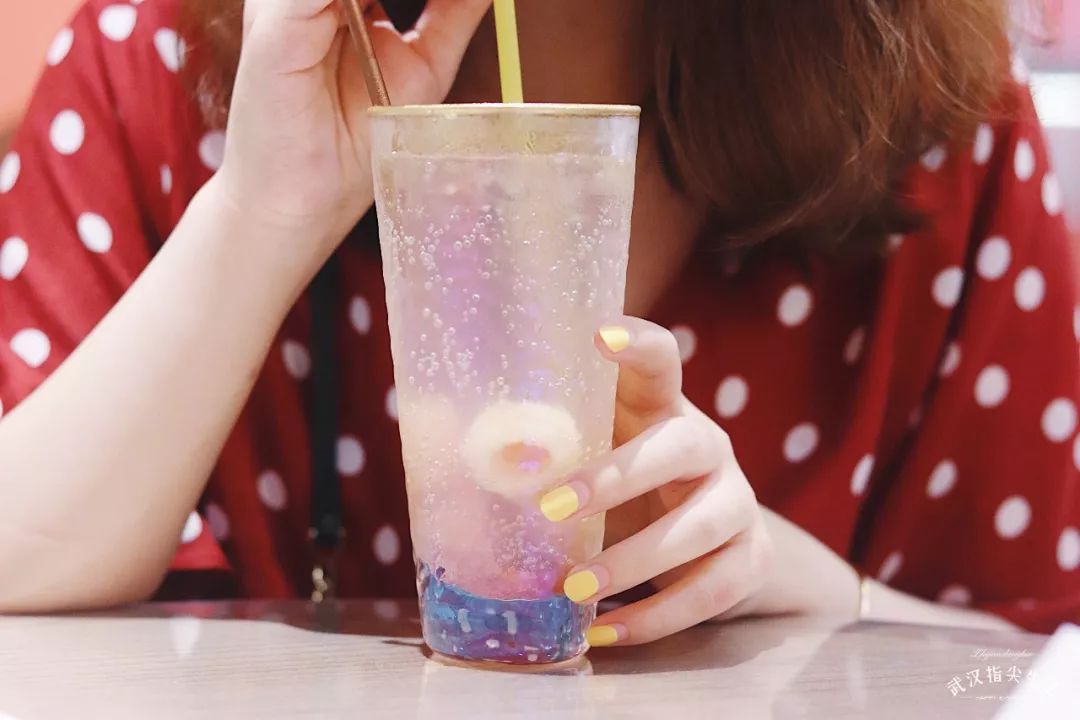 出伏依然高温，这四家店的甜品冰饮拯救了我