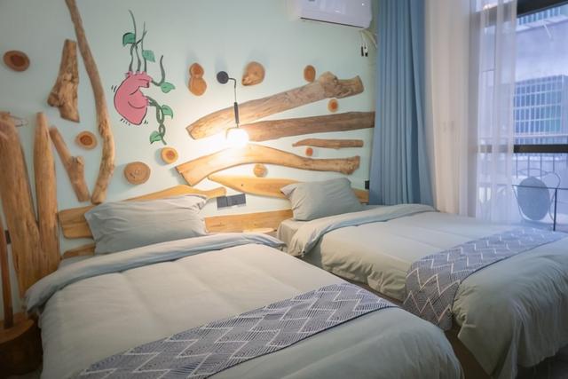 宜春旅游攻略住宿,宜春住十天左右民宿好还是酒店好