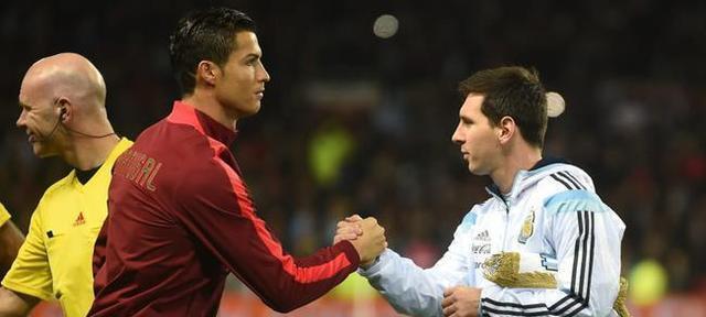 梅西美国夺冠颁奖视频,梅西和c罗历史最佳