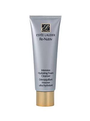 有黑头用什么洗面奶清洁？卸妆洁面二合一的洗面奶，让肌肤更白净