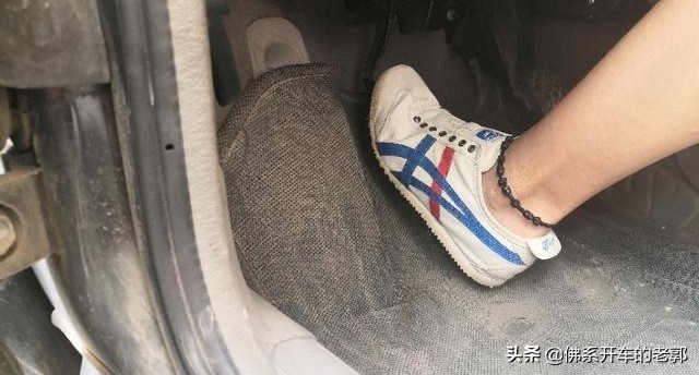 科目二如何控制好离合器小技巧,科目二怎么控制离合器