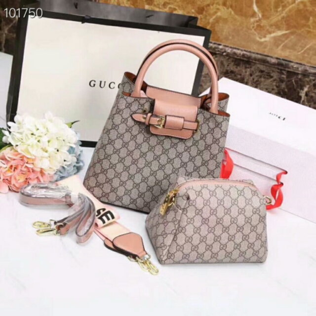 酷奇绣花马丁方包,酷奇新款包包