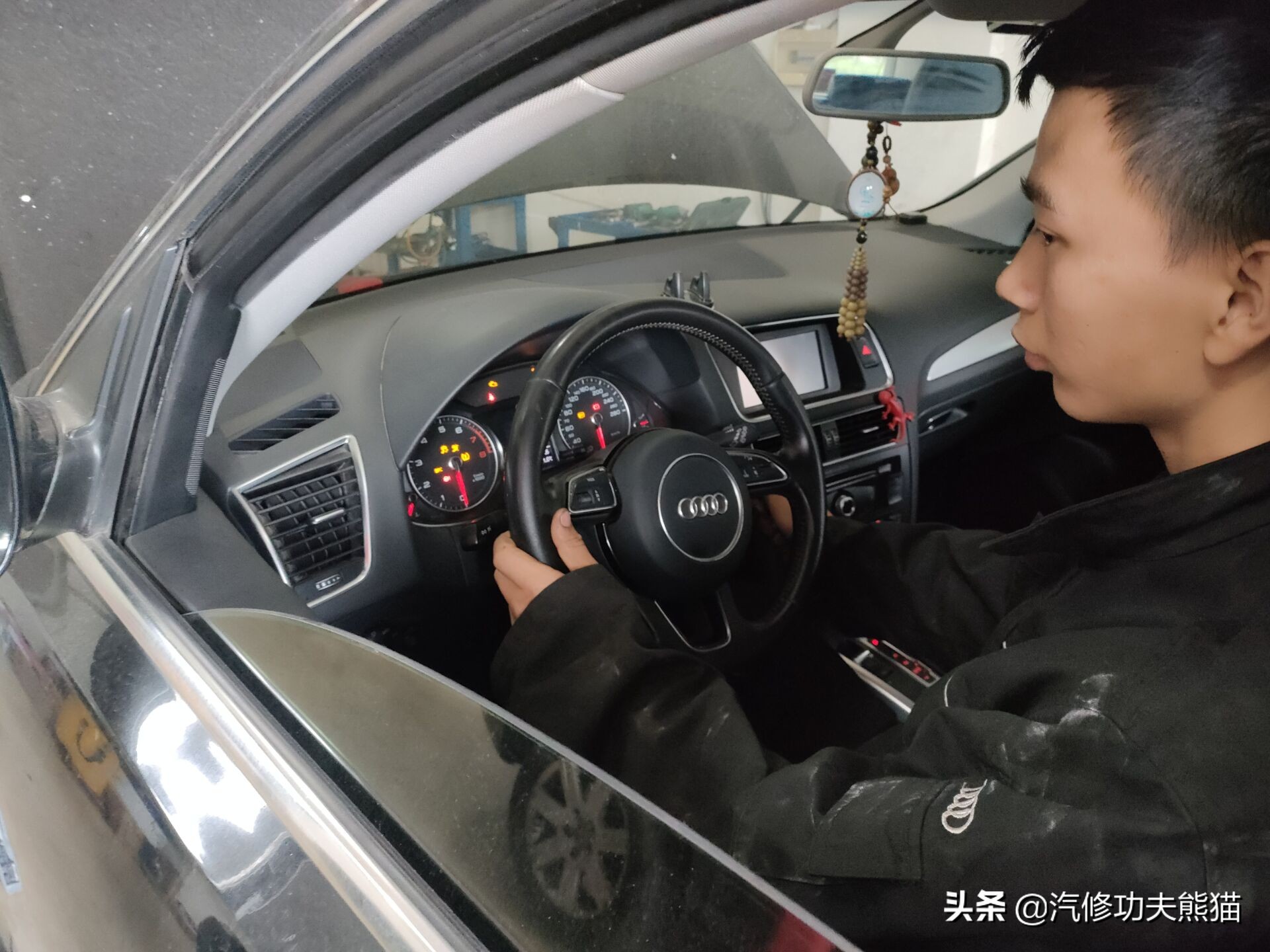 奥迪q5这车质量怎样,现在的奥迪q5烧机油