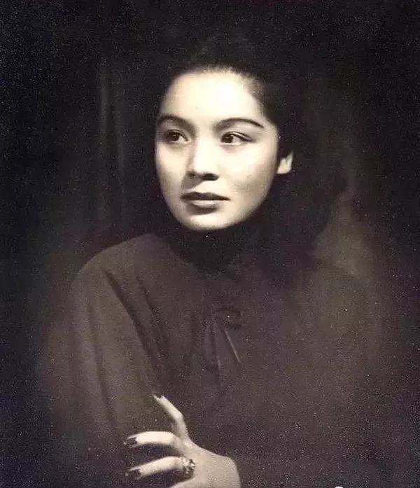 泪崩！1年1张，百年上海，老底子上海人都看哭了！