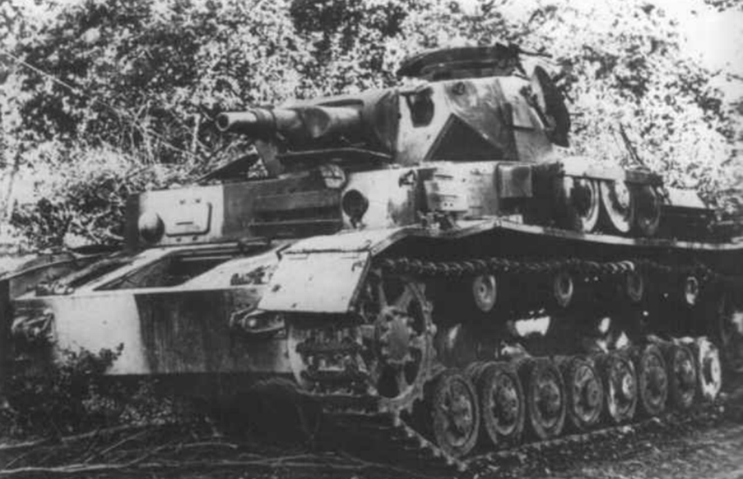 经济实惠的T34坦克，为什么反而成了战场上不经济，不实惠的坦克