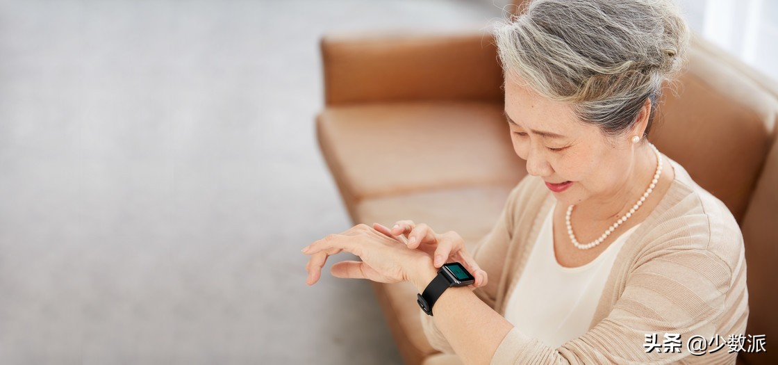 799元的小米手表,小米color深度测评差不多的手表