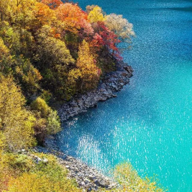 比九寨沟还漂亮的景点,比四川九寨沟更美的地方