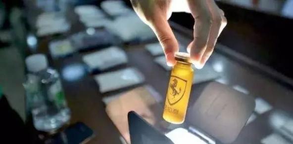 在校生贩卖二类精神类药品,在校女生交友不慎吸贩毒品获刑