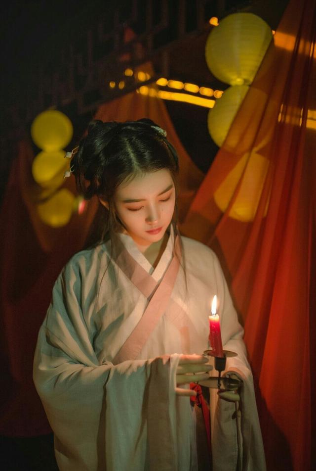 胡曾的咏史诗赤壁译文,胡曾的咏史诗易水写作思路