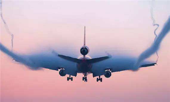 阳光白金卡额度说24000下卡12000,经典白金卡最低额度