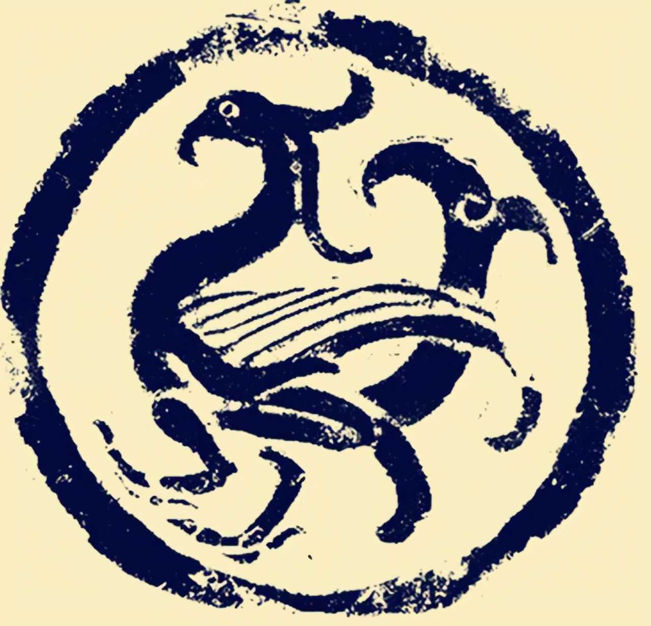 头型扁是睡的吗,头型是扁的