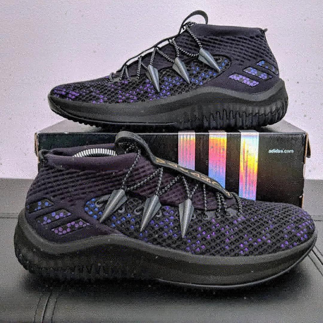 nba球员上脚科比球鞋系列,nba球星鞋王塔克在哪支球队