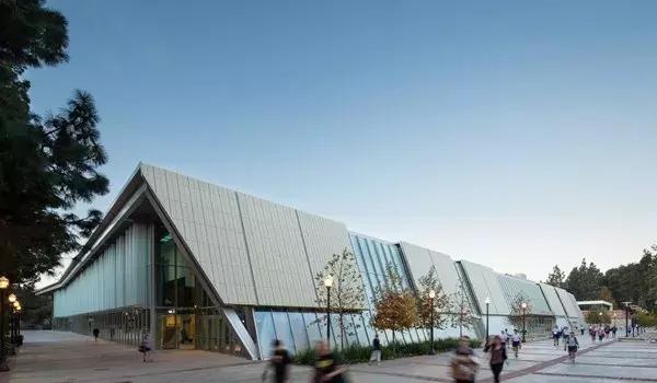 翻滚吧阿信摩托车型号,翻滚吧阿信台湾版