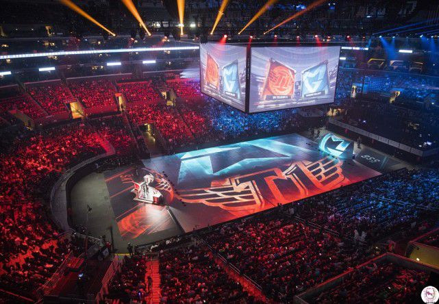 英雄联盟10周年回忆催泪,英雄联盟10周年任务完成不了