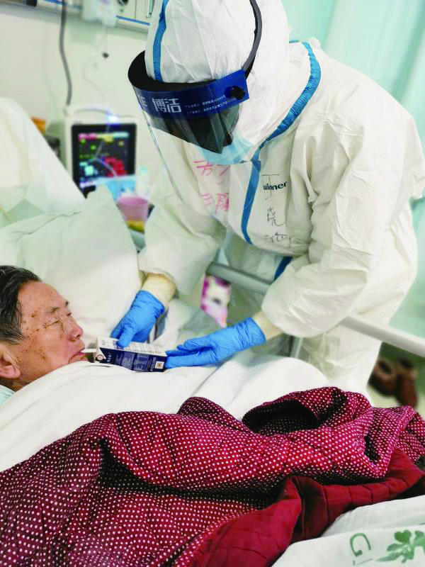 长春“南丁格尔”的十八般武艺