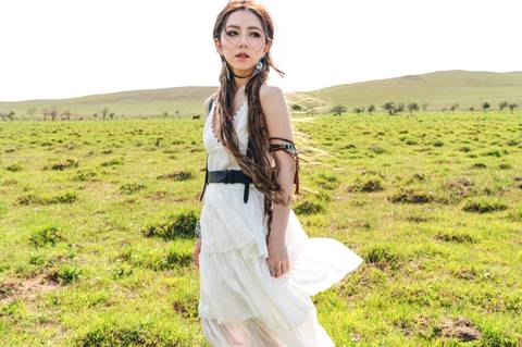 邓紫棋怎么变美,邓紫棋变美后的样子