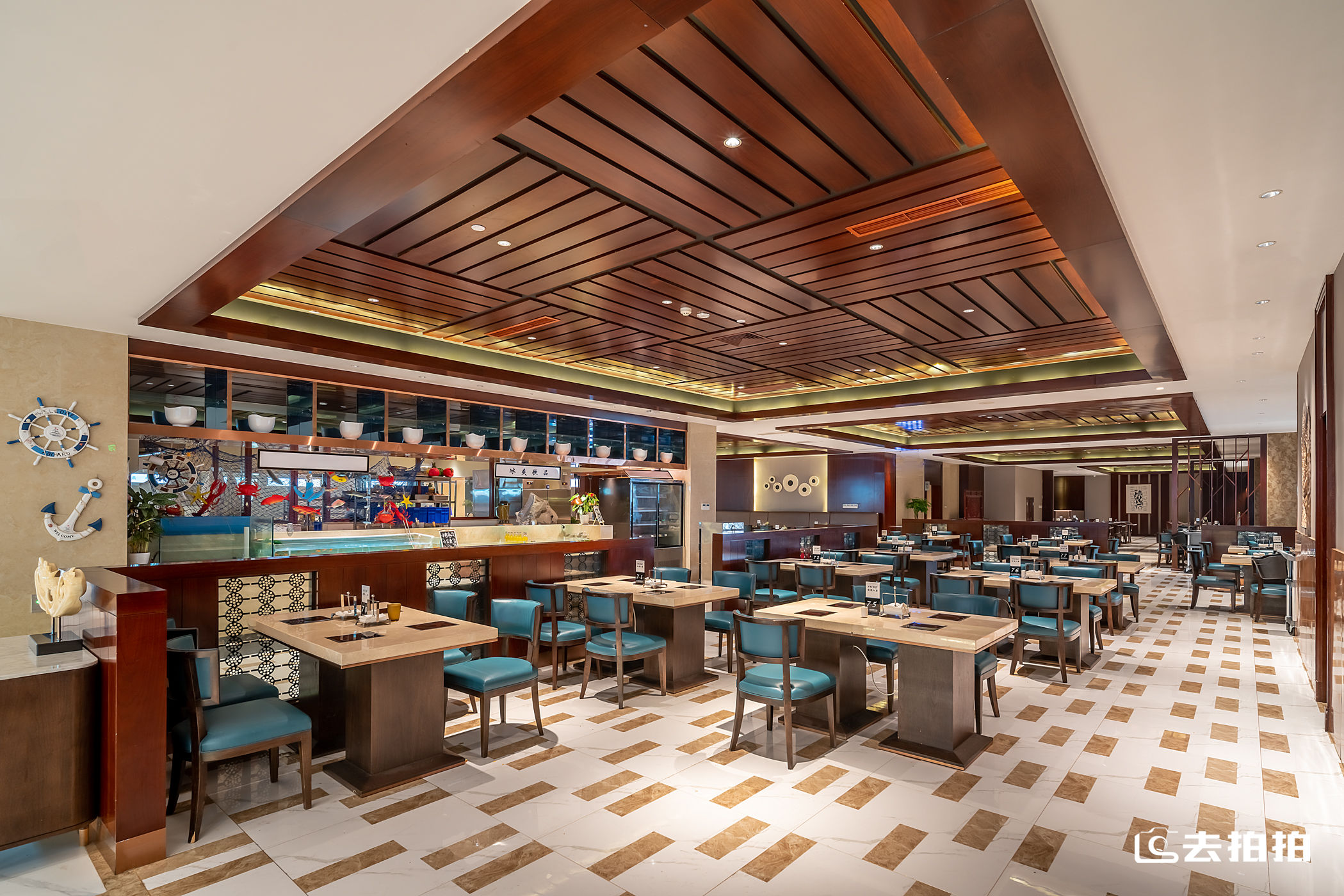 去拍拍蓝海酒店l做一片有温度的“蓝海”