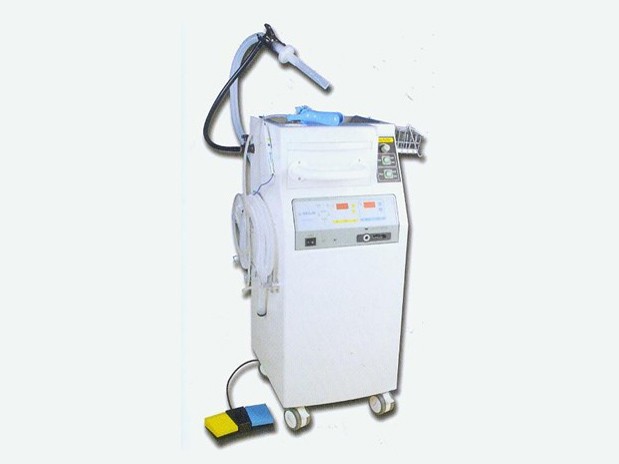 宫颈长菜花状异物是癌症吗,最近发现宫颈有硬块