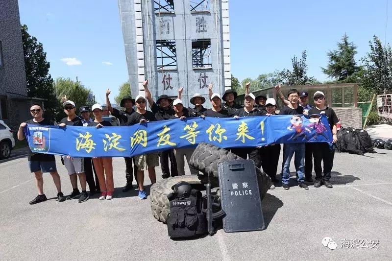 特警训练遭群众围观,特警魔鬼式训练