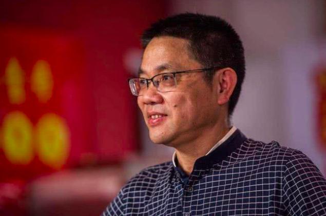 最仗义企业家:赚钱后送乡亲258套别墅,如今亏大钱却无人问津