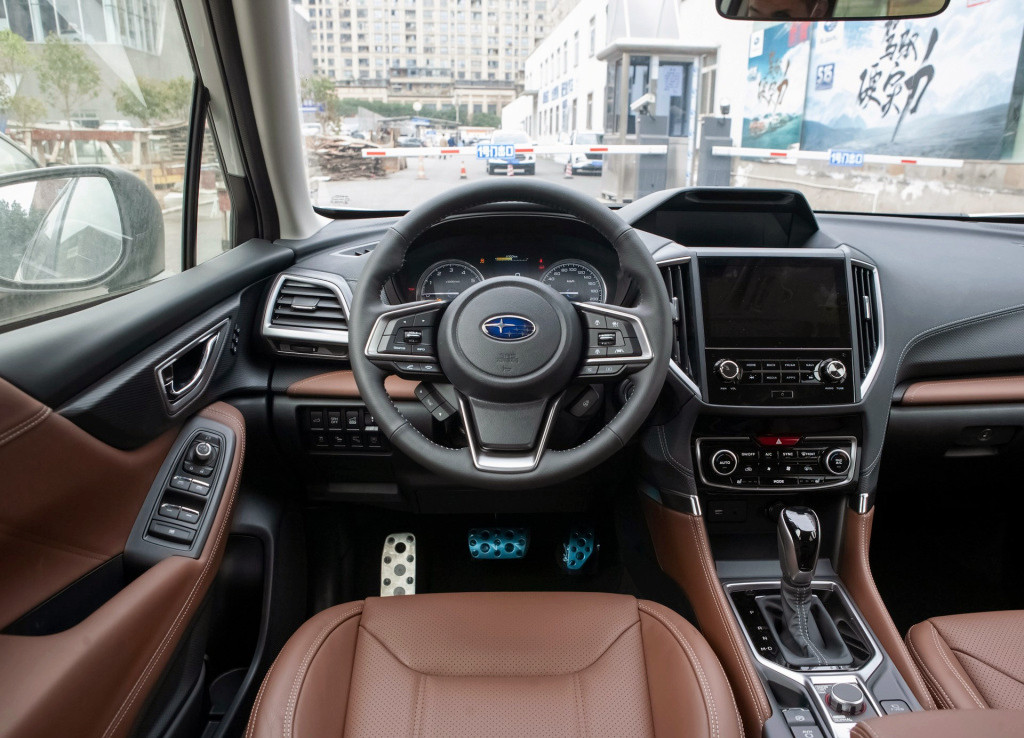 斯巴鲁森林人2010款,斯巴鲁森林人尺寸长宽高