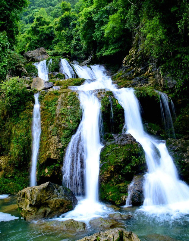 贝爷荔波荒野求生照片,跟着贝尔去旅行荔波