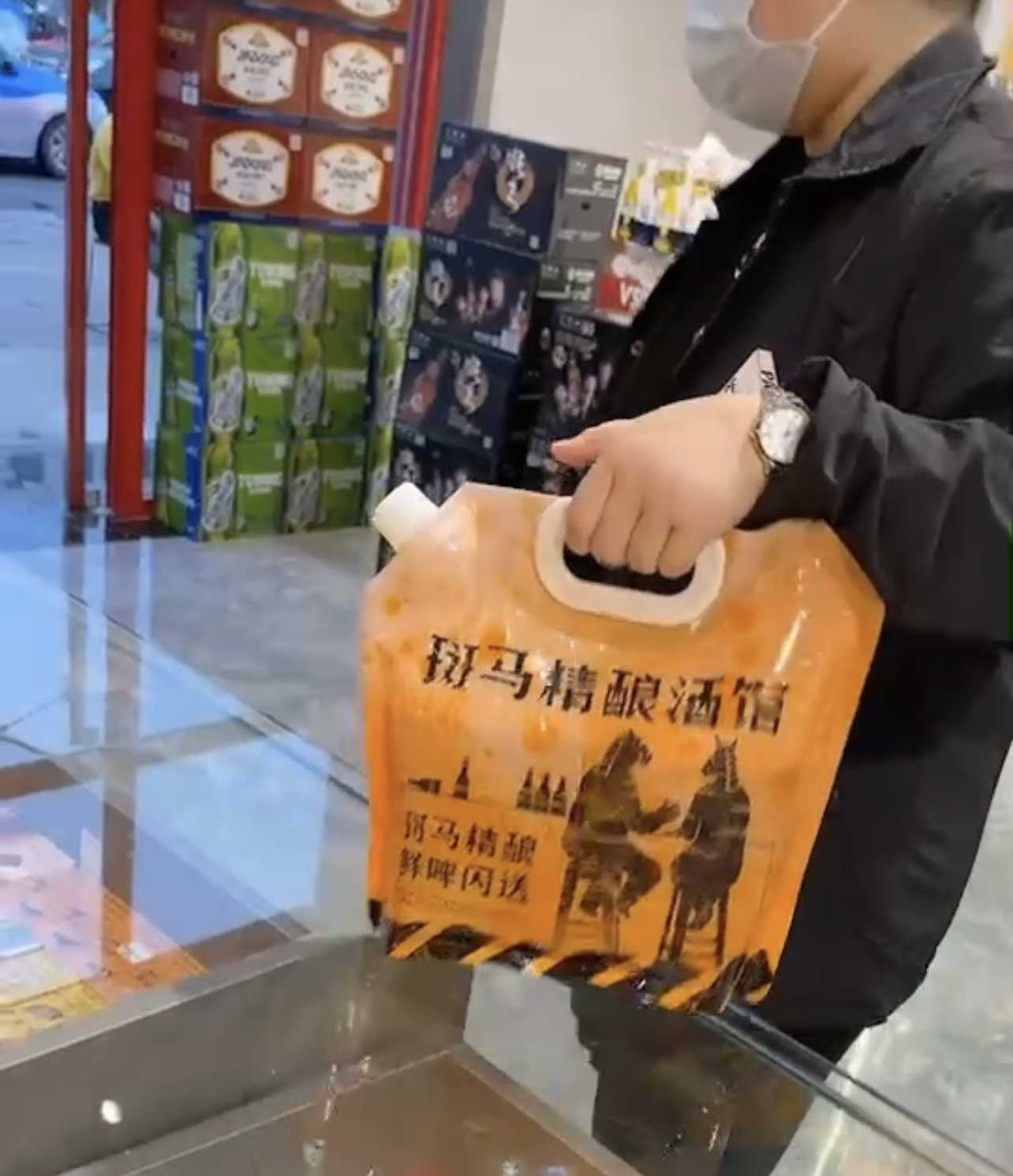 夏季啤酒热销,夏季原浆啤酒