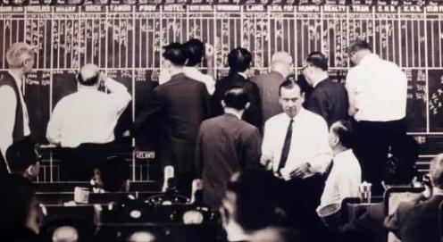 香港商战风云录在线阅读,香港三十年股市起伏史