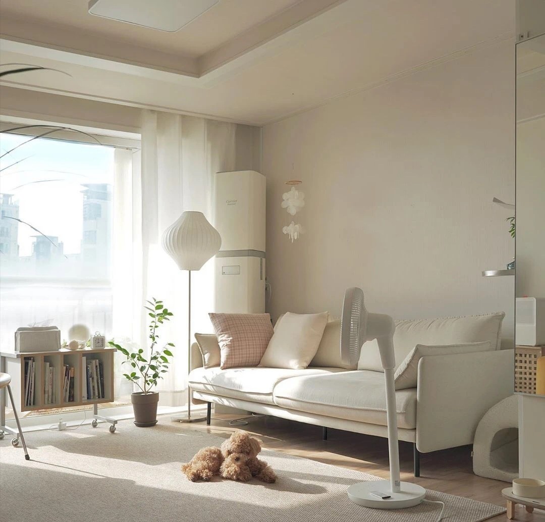 会做饭也会收拾，米白原木色，简简单单不凌乱，收住一家人的心