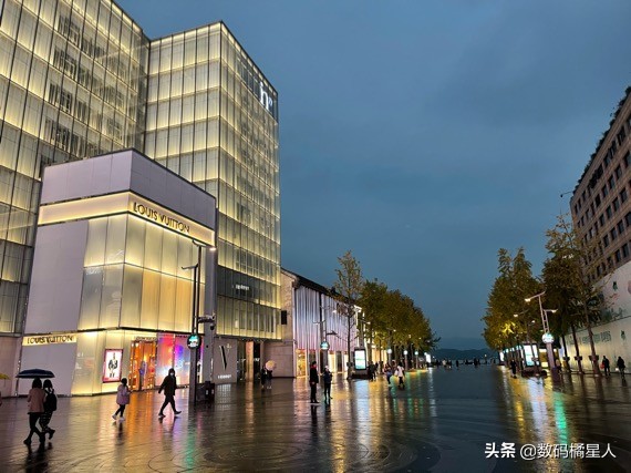 iphone12pm两年后还能用吗,苹果12pm现在还值得入手吗