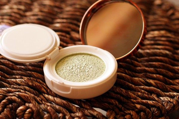 欧莱雅最好用的水乳霜是哪款,巴黎欧莱雅空气轻垫粉底