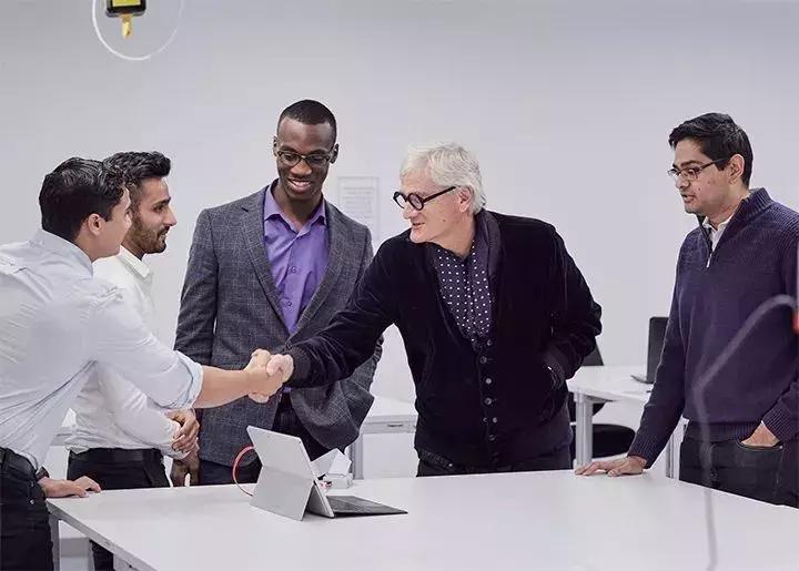 戴森首次登顶英国首富,戴森怎么当上英国首富