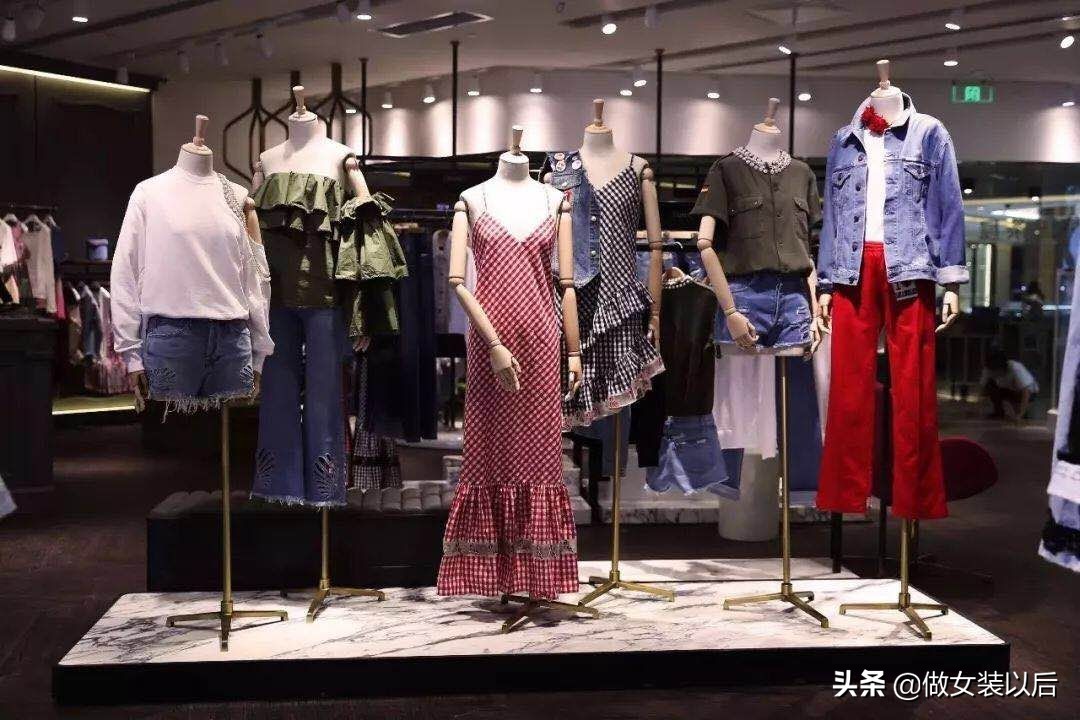 她在衰落时被温州大佬收购，如今竟逆袭成女装品牌前列？牛逼