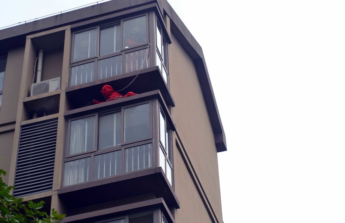 为啥封阳台这么贵,为啥都封阳台