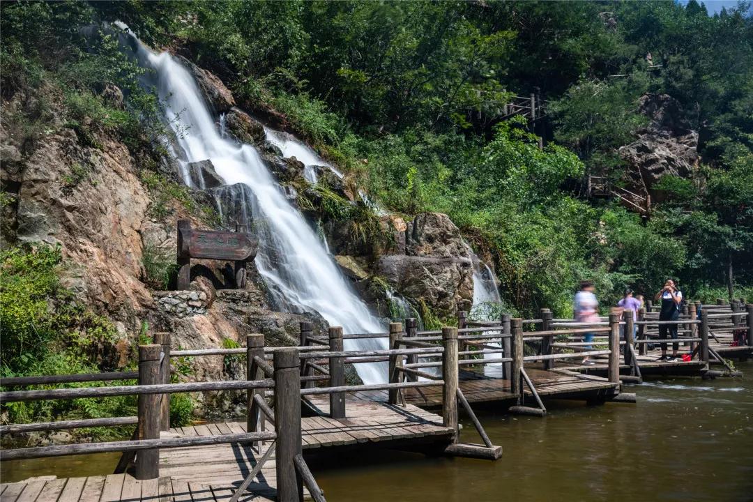 媲美四川九寨沟！山东这些地方野趣十足，承包夏天90%的清凉！