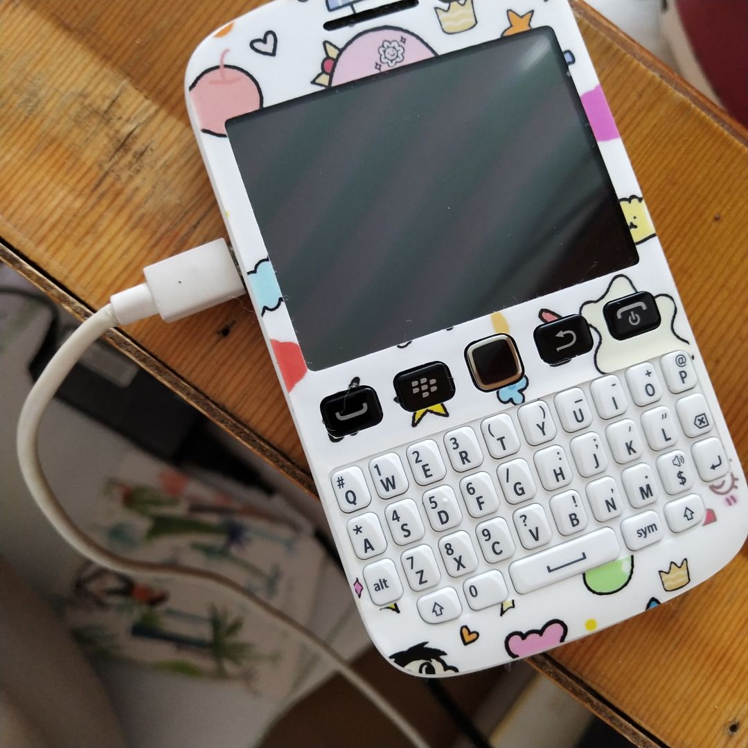 被小学生堵厕所搞笑视频,被一群小学生堵厕所怎么办