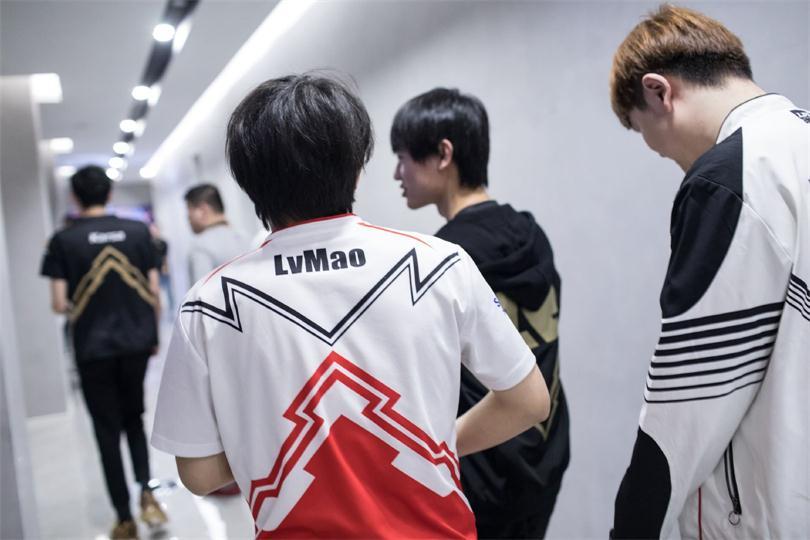 英雄联盟jdg活动如何操作,英雄联盟jdg打法