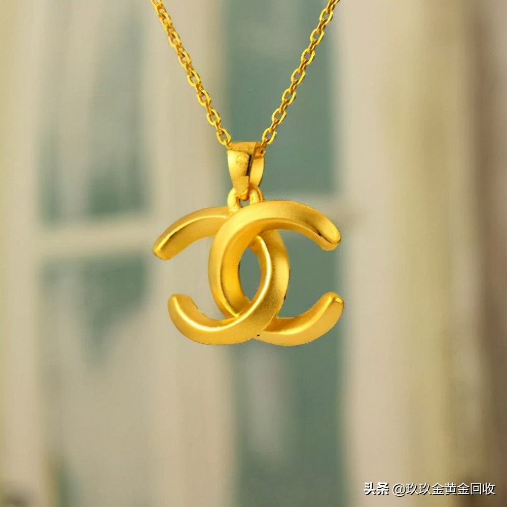 金项链999足金吊坠香奈儿,香奈儿项链18k吊坠硬金