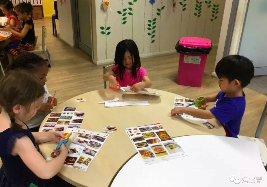 一个月花五万元,中国姥姥加入海外幼儿园陪读大军